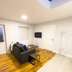  Apartment Entire Cozy